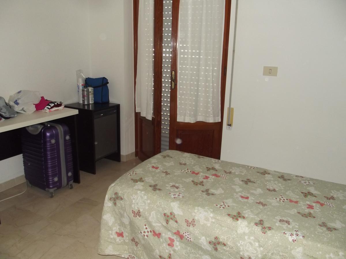 Hotel Sabbia D'Oro Пинето Екстериор снимка
